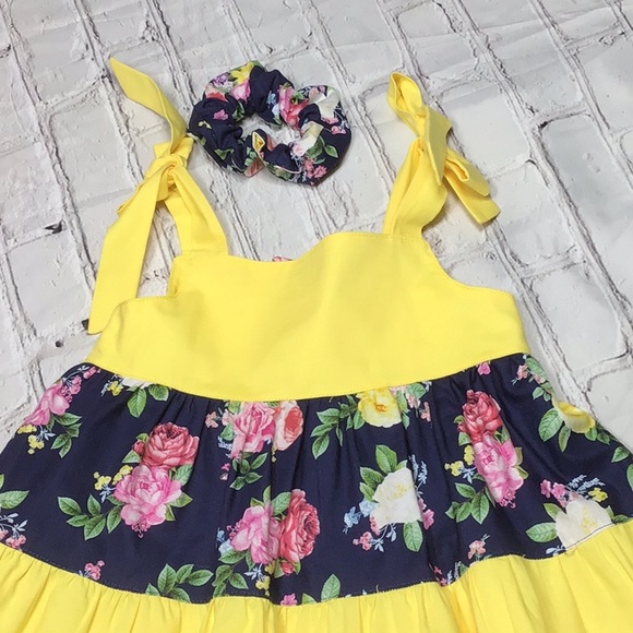 Gorgeous Hand Made Dress Size 4t - Picture 4 of 4